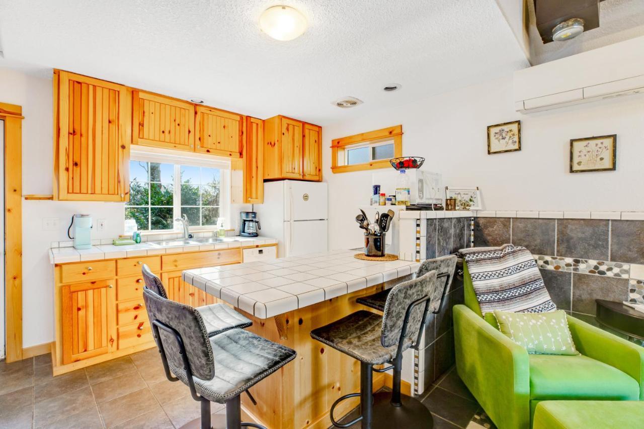 Alder Cove Tillamook
